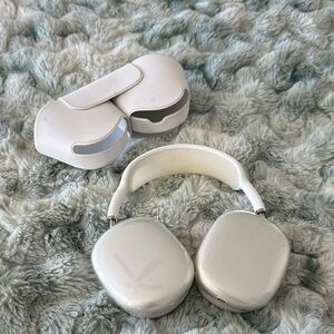 AirPod Max- white